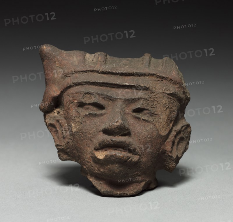 Head, 600-1000. Mexico, 600-1000. Terracotta; overall: 8 x 8 x 3.8 cm (3 1/8 x 3 1/8 x 1 1/2 in.).