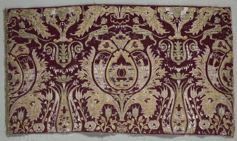 Textile, 1500s. Italy, 16th century. Brocade; overall: 30.4 x 52.7 cm (11 15/16 x 20 3/4 in.)