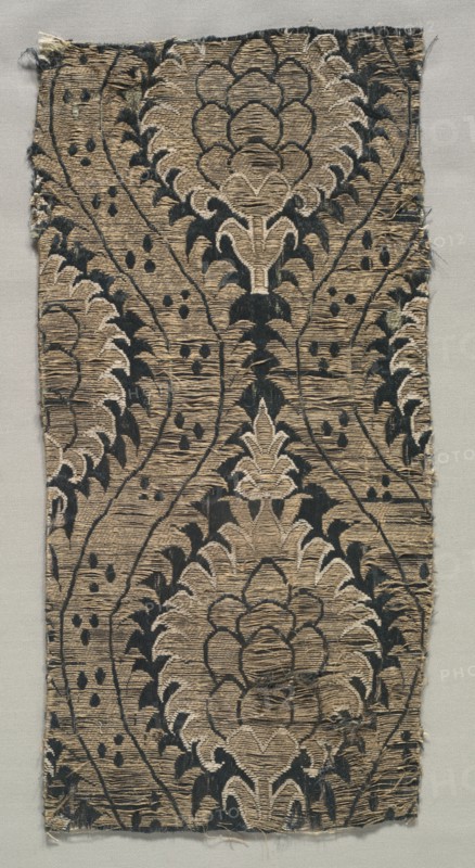 Textile Fragment, late 16th century. Turkey, Bursa, late 16th century. Brocaded silk with metal thread weft; average: 38.1 x 19.1 cm (15 x 7 1/2 in.)