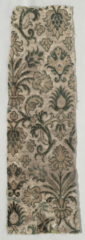 Velvet Fragment, c. 1600. Italy, early 17th Century. Velvet; overall: 45.5 x 14.5 cm (17 15/16 x 5 11/16 in.).