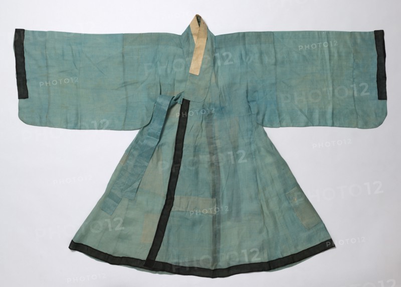 Inner Coat for the Royal Ceremonial Costume, late1800s-early 1900s. Blue silk, gauze weave; black silk, gauze weave; white silk, gauze weave; neck edge to hem: 119.4 cm (47 in.); across shoulders: 179.1 cm (70 1/2 in.).