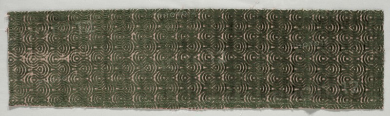 Velvet Fragment, early 1600s. Italy ?, early 17th century. Velvet (cut and uncut); silk; overall: 17.2 x 50.8 cm (6 3/4 x 20 in.)