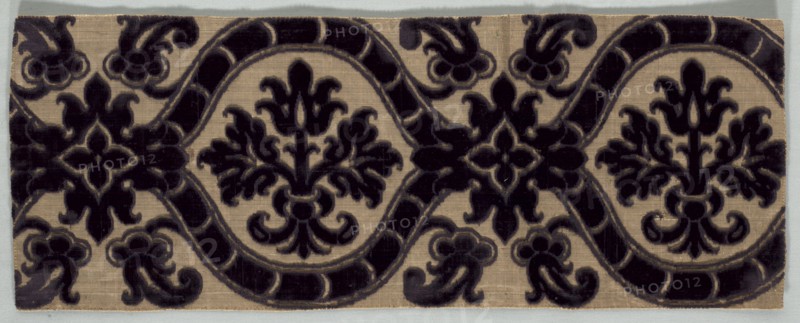 Velvet Brocade Textile, late 1500s. Italy, late 16th century. Velvet (brocaded); silk and metal; overall: 19.7 x 50.8 cm (7 3/4 x 20 in.)
