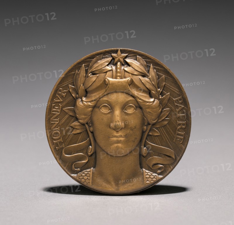 Medal (obverse), 1914-1916. Auguste Dujardin (French, 1847-1918). Bronze; overall: 5.1 x 5.1 cm (2 x 2 in.).
