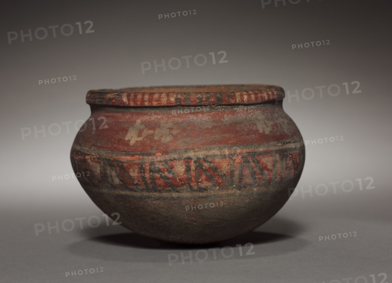 Bowl, 900-1100. Peru, South Coast, 10th-11th century. Pottery; overall: 8.1 x 12.3 cm (3 3/16 x 4 13/16 in.).