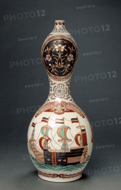 Bottle with "Southern Barbarians" Design, 1700s. Japan, Saga Prefecture, Arita Kilns, Edo Period (1615-1868). Arita ware, Imari type; porcelain with decoration in colored enamels and underglaze blue, overglaze enamels, and gold; overall: 55.9 cm (22 in.).