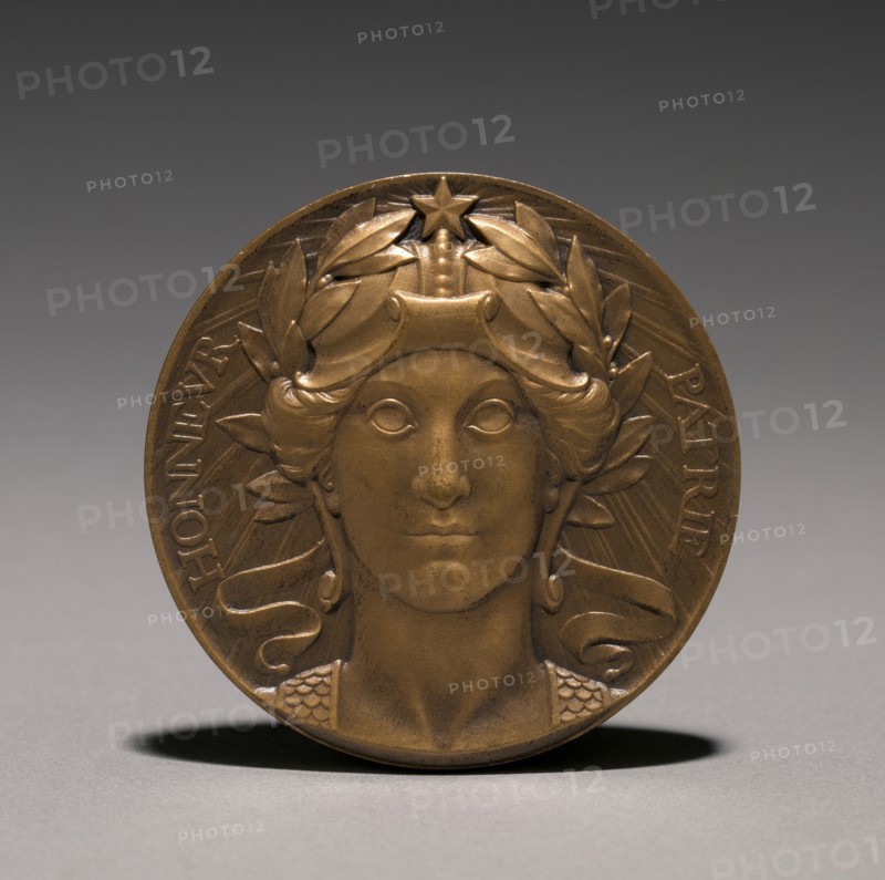 Medal (obverse), 1914-1916. Auguste Dujardin (French, 1847-1918). Bronze; overall: 5.1 x 5.1 cm (2 x 2 in.).