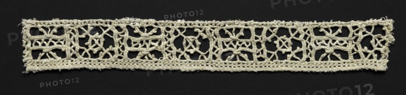 Needlepoint (Reticella) Lace Insertion, 17th century. Italy, 17th century. Lace, needlepoint: linen; overall: 3.8 x 26 cm (1 1/2 x 10 1/4 in.)