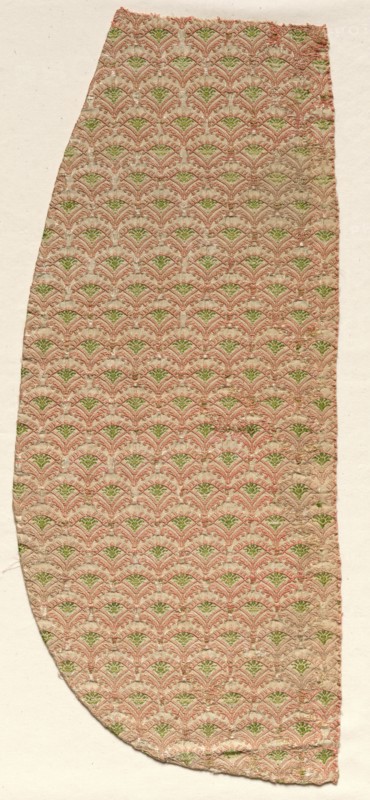 Fragment of a Chasuble, 1600s. Italy, 17th century. Lampas weave (?), silk; overall: 52.7 x 22.9 cm (20 3/4 x 9 in.)