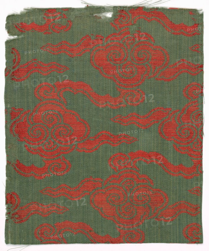Fragment, 1680 - 1720. China, late 17th - early 18th century. Silk; overall: 17.8 x 15.3 cm (7 x 6 in.).