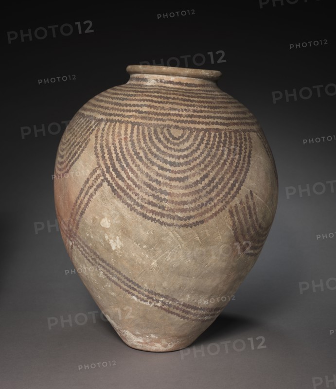 Decorated Jar with Rope Pattern, 4000-3000 BC. Egypt, Predynastic Period,Naqada IId Period. Marl clay; diameter: 29.4 cm (11 9/16 in.); diameter of mouth: 9.5 cm (3 3/4 in.); overall: 36.8 cm (14 1/2 in.).