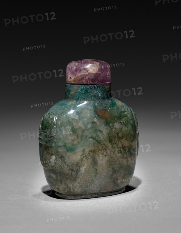 Snuff Bottle, 1644-1912. China, Qing dynasty (1644-1911). Glass; overall: 8.6 cm (3 3/8 in.).