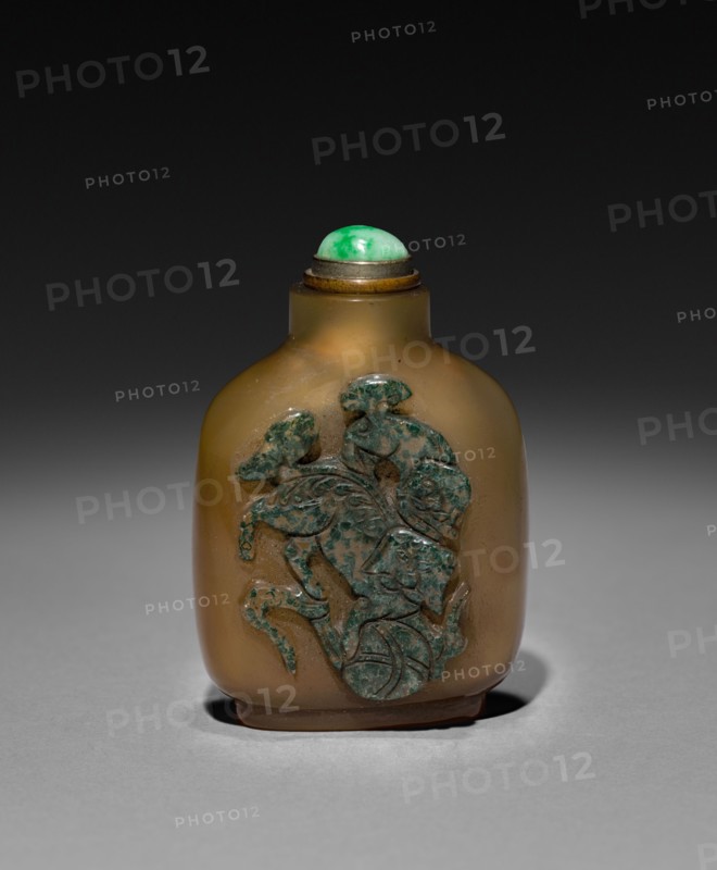 Snuff Bottle, 1644-1912. China, Qing dynasty (1644-1911). Glass; overall: 5.8 cm (2 5/16 in.).