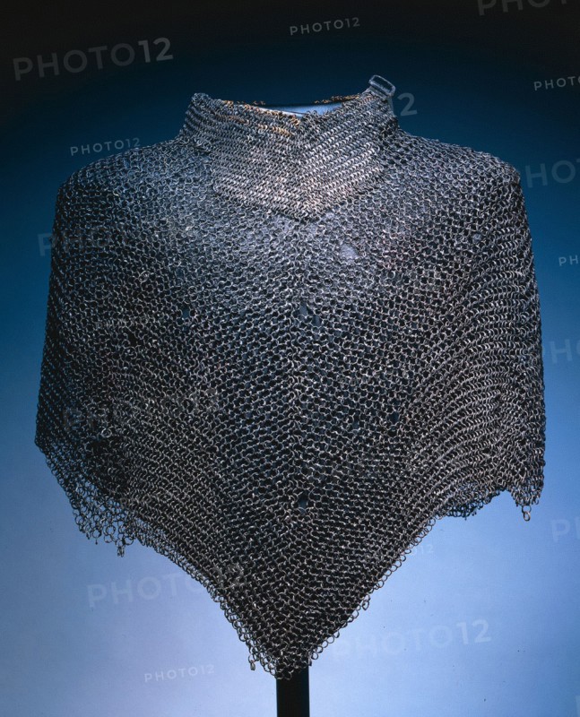 Bishop's Mantle (Cape), c. 1520-1530. European (German or Swiss?), early 16th century. Riveted steel (some brass) rings; reinforced collar; diameter: 1 cm (3/8 in.); overall: 95.8 cm (37 11/16 in.).
