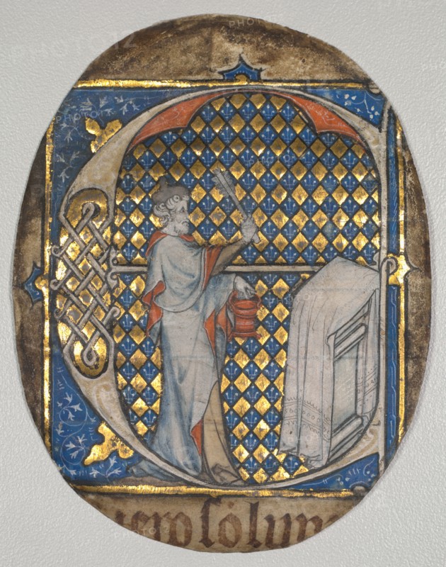 Fragment from a Lectern Bible: Initial E[t fecit Josias] with Josiah Aspersing the Altar, c. 1300. Circle of Master Honoré (French, Paris, active 1288-1318). Ink, tempera, and gold on vellum; sheet: 10.5 x 8 cm (4 1/8 x 3 1/8 in.)