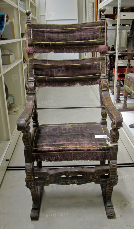 Armchair, 1500s. Italy, 16th century. Walnut; overall: 148.3 x 66 x 54.6 cm (58 3/8 x 26 x 21 1/2 in.).