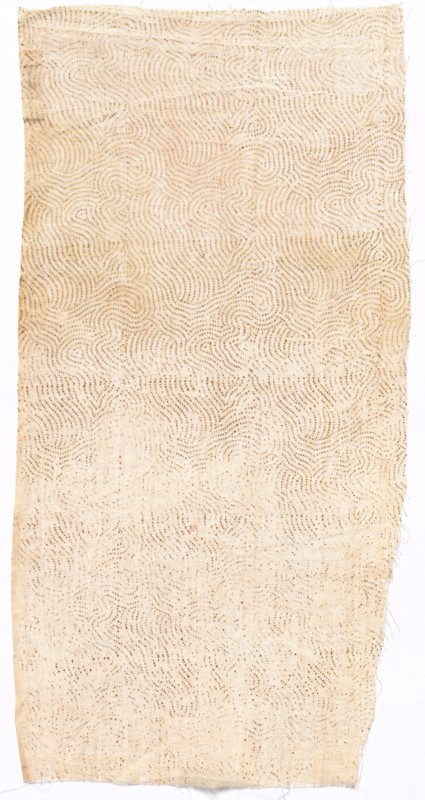 Fragment of Draped Court Apparel, 1700s. India, Rajasthan or Northern Deccan, 18th century. Block printed with gold leaf on cotton muslin; average: 32.8 x 16.3 cm (12 15/16 x 6 7/16 in.)