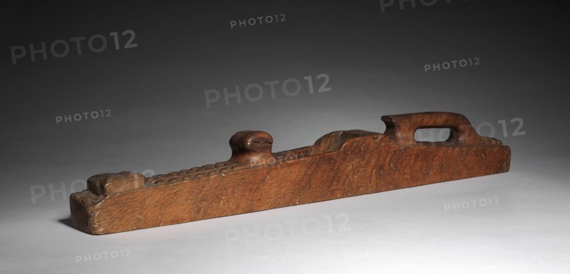 Plane, 1600s. France, 17th century. Wood; overall: 12.5 x 88 x 6.7 cm (4 15/16 x 34 5/8 x 2 5/8 in.).