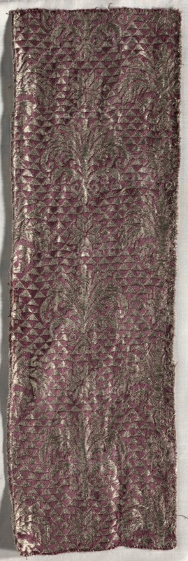 Textile Fragment, probably 1500s. Egypt, Mamluk period, probably 16th century. Lampas, silk and gold thread; overall: 49 x 15.3 cm (19 5/16 x 6 in.)