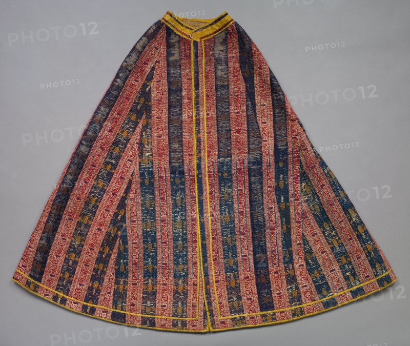 Striped silk mantle for a statue of the Virgin, late 1400s to 1500s. Spain, Granada, Nasrid period. Lampas: silk; average: 104.2 x 215.9 cm (41 x 85 in.)