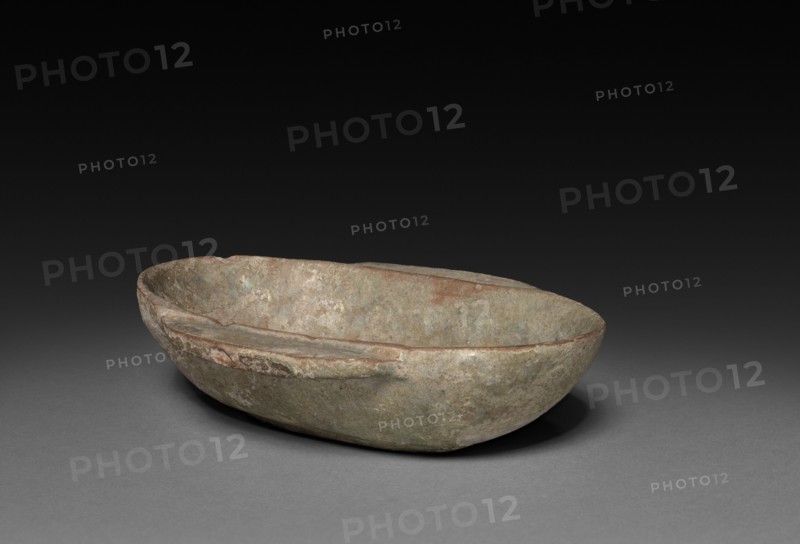 "Ear Cup" (Erbei) for Wine, 206 BC - AD 220. China, Han dynasty (202 BC-AD 220). Lead glazed earthenware; overall: 10.8 cm (4 1/4 in.).