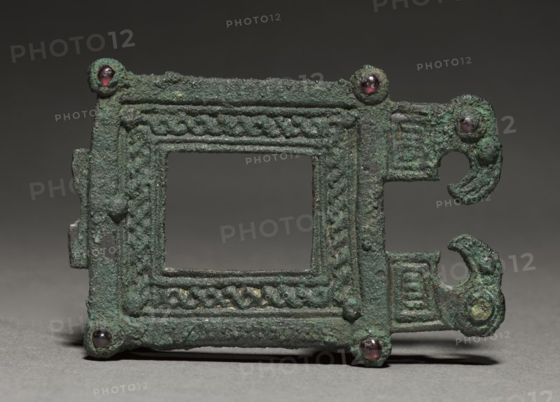 Buckle, 500s. Ostrogothic, Migration period, 6th century. Bronze and garnets; overall: 12.1 x 5.9 cm (4 3/4 x 2 5/16 in.)