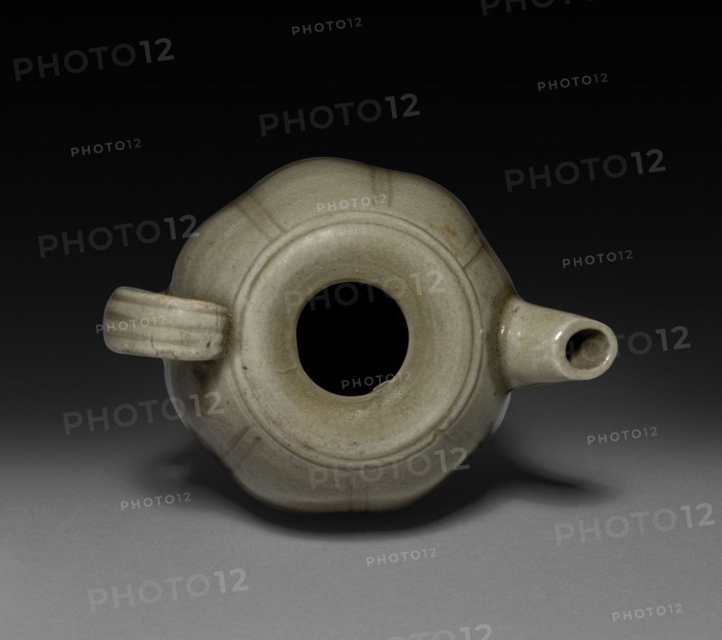 Wine Pot: Southern Celadon Ware, 1200s-1300s. China, Southern Song Dynasty (1127-1279) - Yuan Dynasty (1271-1368). Glazed porcelain; diameter: 8 cm (3 1/8 in.); overall: 6.4 cm (2 1/2 in.).