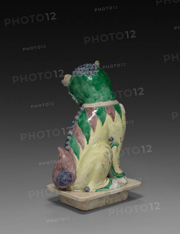 Dog or Qilin, 1662-1722. China, Qing dynasty (1644-1911), Kangxi reign (1661-1722). Porcelain with overglaze enamel decoration; overall: 45.1 cm (17 3/4 in.).