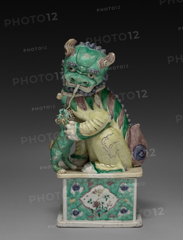 Dog or Qilin, 1662-1722. China, Qing dynasty (1644-1911), Kangxi reign (1661-1722). Porcelain with overglaze enamel decoration; overall: 45.1 cm (17 3/4 in.).