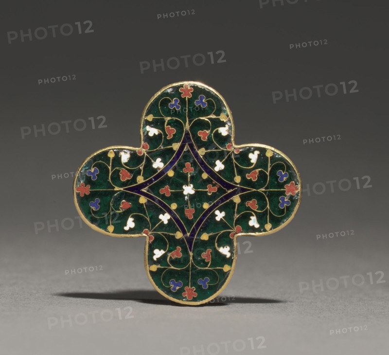 Quatrilobed Plaque, c. 1300-1310. Probably by Guillaume Julien (French). Gold, translucent enamel; overall: 4.8 x 4.8 cm (1 7/8 x 1 7/8 in.).