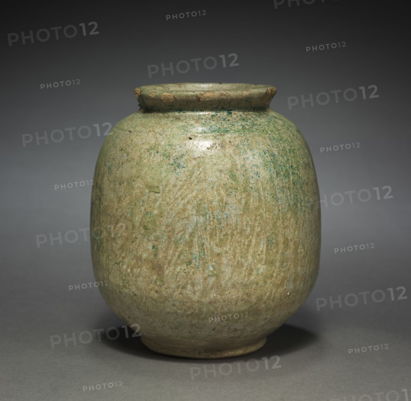 Ovoid Vase, 1-200. Parthian, 1st-2nd Century. Terracotta; overall: 15 cm (5 7/8 in.).