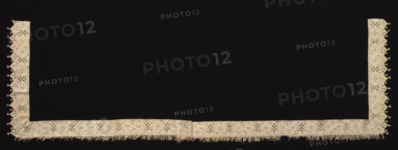 Needlepoint (Cutwork) Lace Edging for Sheet, 17th-18th century. Italy, 17th-18th century. Lace, needlepoint: linen; embroidered in silk, silk fringe; overall: 66.5 x 231.7 cm (26 3/16 x 91 1/4 in.)