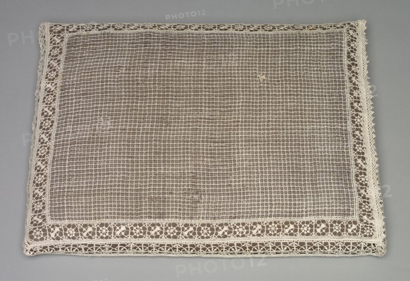 Needlepoint (Drawnwork) and Bobbin Lace Pillow Case, 17th century. Italy, Genoa, 17th century. Lace, drawnwork and bobbin: linen; average: 36.9 x 47.1 cm (14 1/2 x 18 9/16 in.).