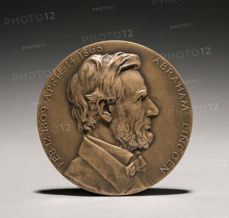 Abraham Lincoln Medal (obverse), 1900s. Charles Calverley (American, 1833-1914). Bronze; diameter: 6.9 cm (2 11/16 in.).