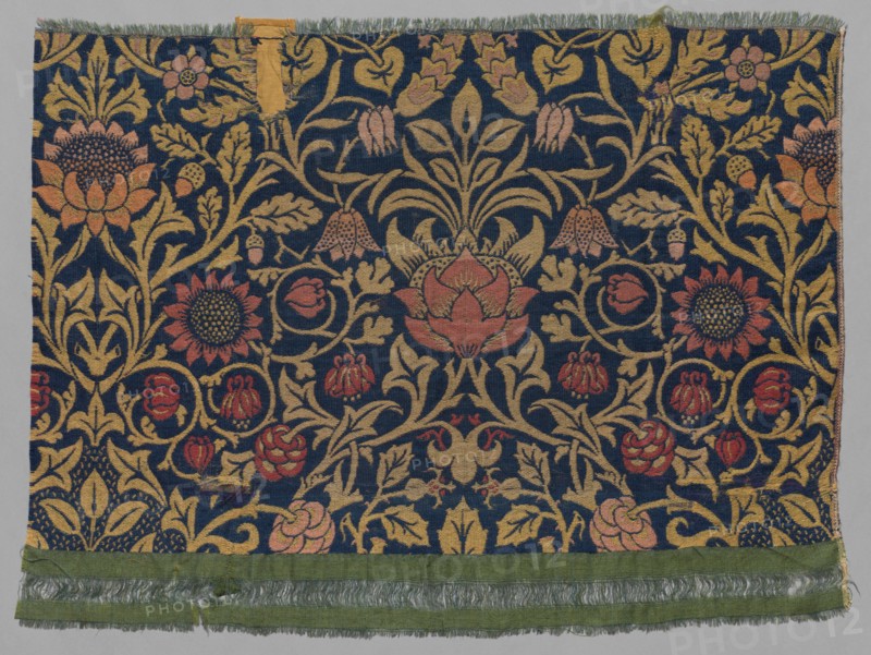 Violet and Columbine, 1883. William Morris (British, 1834-1896). Jacquard loom woven weft-faced twill, double cloth; wool and mohair