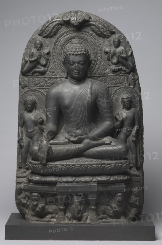 Buddha Calling on Earth to Witness, 800s. Northeastern India, Bihar, Tetravan, Pala Period (750-1197). Chloritic schist; overall: 94 cm (37 in.).