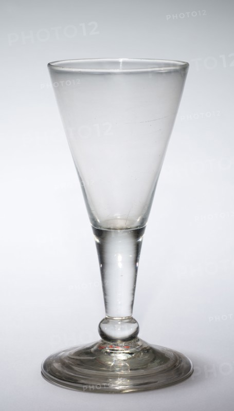 Tavern Glass, 1700-1750. England, 18th century. Glass; diameter: 7.8 cm (3 1/16 in.); overall: 18.1 x 9.1 cm (7 1/8 x 3 9/16 in.).
