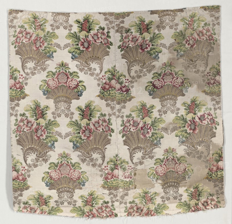 Cover, early 1700s. Italy, early 18th century (period of Louis XIV, 1643-1715). Brocade; silk and metal; overall: 103 x 106.7 cm (40 9/16 x 42 in.).