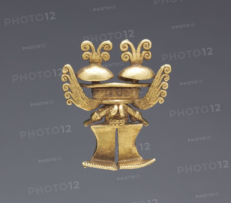 Animal-Headed Figure Pendant, 1-800. Colombia, Quimbaya or Yotoco style, 5th-10th Century. Cast gold; overall: 5 x 4.2 x 1.3 cm (1 15/16 x 1 5/8 x 1/2 in.).