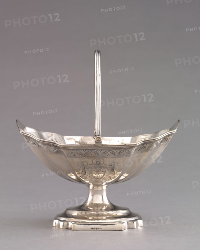 Sugar Basket, c. 1796. Or Andrew Gordon (American), James Gordon (American). Silver; with handle: 15.8 x 9.8 cm (6 1/4 x 3 7/8 in.).