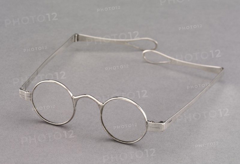 Spectacles, c. 1816-1820. John Peirce (American). Silver; overall: 11.8 cm (4 5/8 in.).