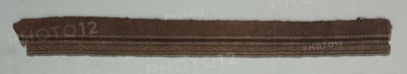 Two Galloon Fragments Mounted Together, late 1000s. Italy, Sicily, end of 11th century. Tablet weave; silk and gold thread; overall: 34.3 x 3.5 cm (13 1/2 x 1 3/8 in.)