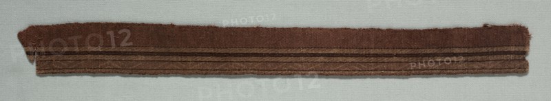 Two Galloon Fragments Mounted Together, late 1000s. Italy, Sicily, end of 11th century. Tablet weave; silk and gold thread; overall: 34.3 x 3.5 cm (13 1/2 x 1 3/8 in.)