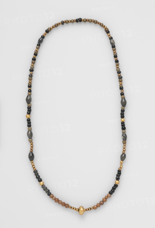 Necklace, before 1532. Peru. Gold with gray and black polished stone beads; overall: 79.4 cm (31 1/4 in.).