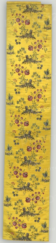 Floral Panel, 1800s. France, 19th century. Brocade and weft-patterned weave with complementary wefts; silk; overall: 253.1 x 49.6 cm (99 5/8 x 19 1/2 in.)