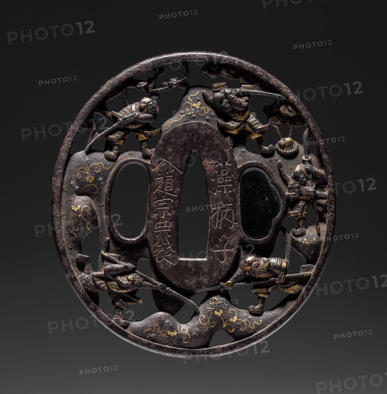 Sword Guard, 17th-18th century. Japan, Edo period (1615-1868). Bronze; diameter: 7.4 cm (2 15/16 in.).