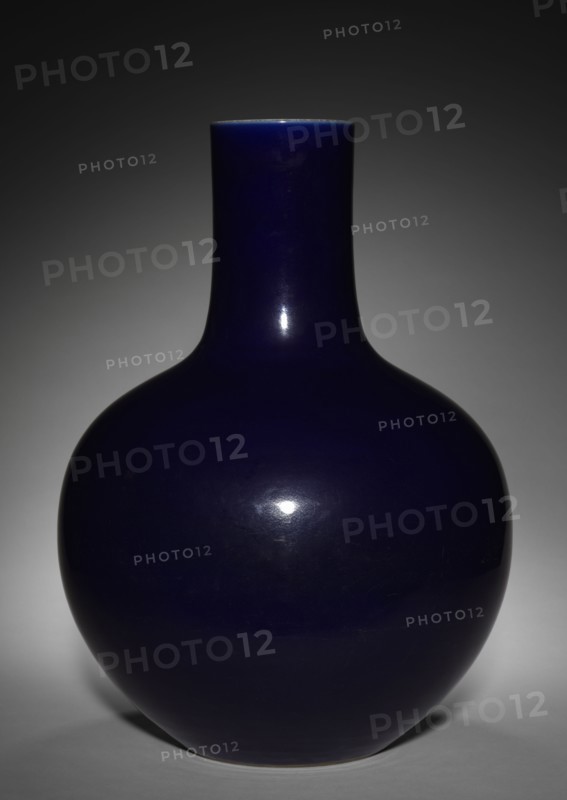 Blue Bottle Vase, 1736-1795. China, Qing dynasty (1644-1911), Qianlong mark and reign (1735-1795). Porcelain; overall: 55 cm (21 5/8 in.).