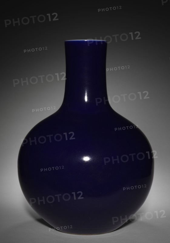 Blue Bottle Vase, 1736-1795. China, Qing dynasty (1644-1911), Qianlong mark and reign (1735-1795). Porcelain; overall: 55 cm (21 5/8 in.).