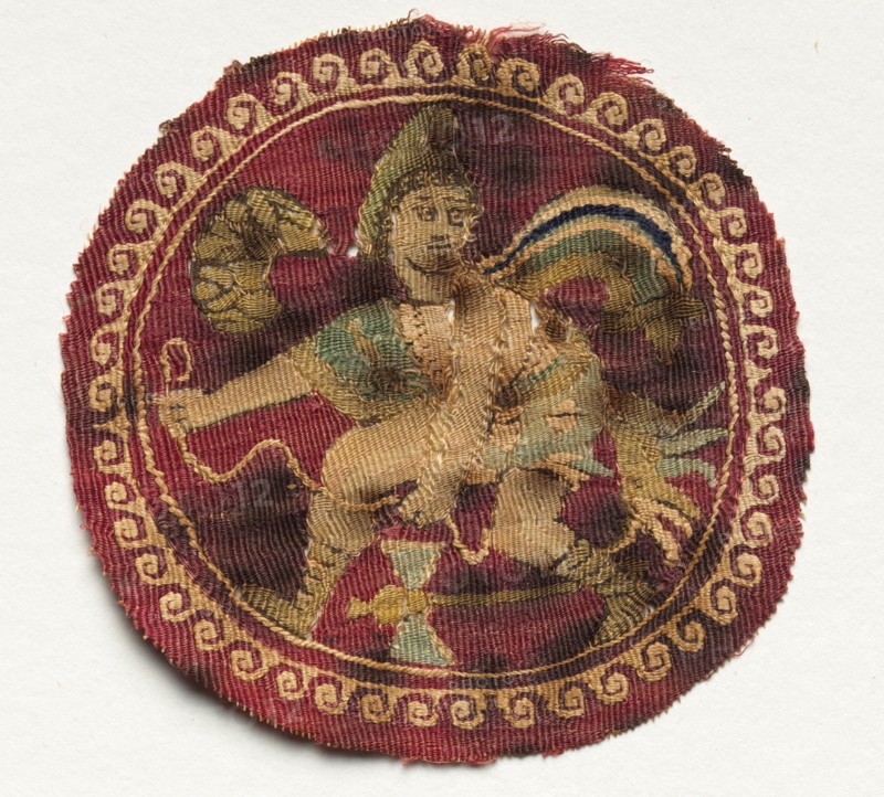 Roundel, Segmentum from a Tunic, mid 600s - mid 700s. Egypt, Umayyad period, mid 7th - mid 8th century. Tapestry; linen and wool; overall: 7.7 x 7.4 cm (3 1/16 x 2 15/16 in.)
