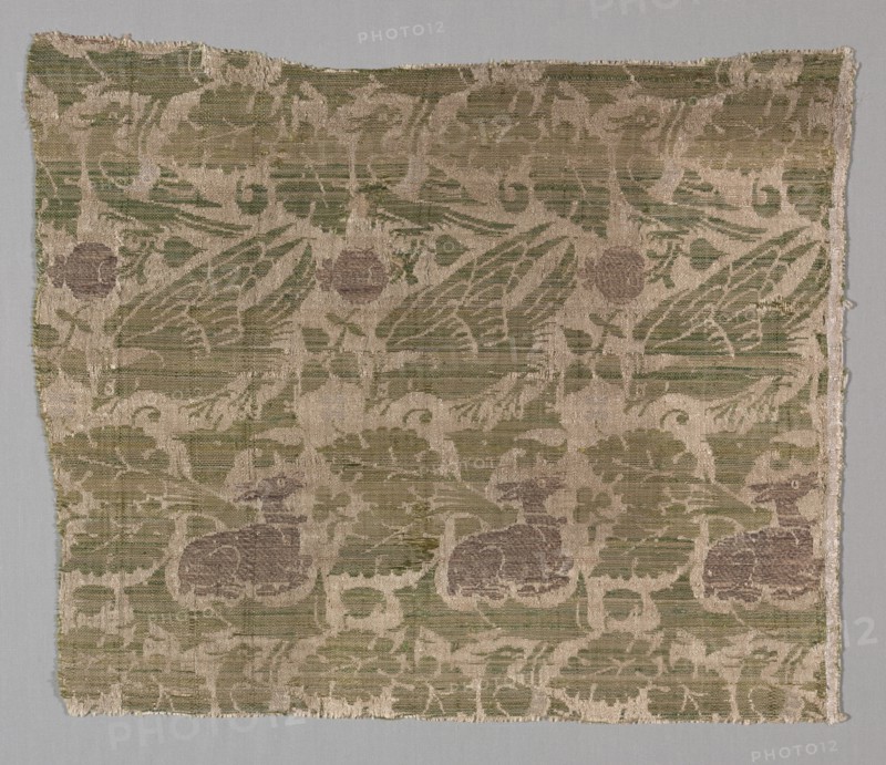 Silk and Gold Textile, 1420-1430. Italy, 15th century. Lampas weave, silk and gold thread; overall: 44.5 x 36.2 cm (17 1/2 x 14 1/4 in.)